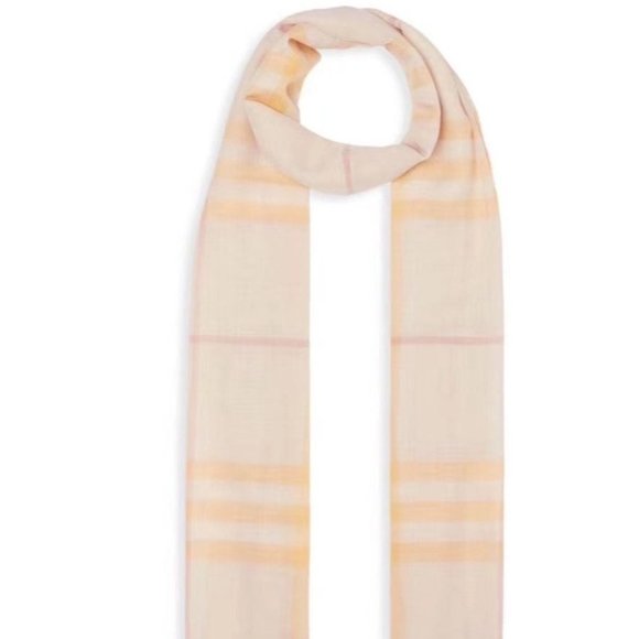 Burberry check scarf - Picture 2 of 7